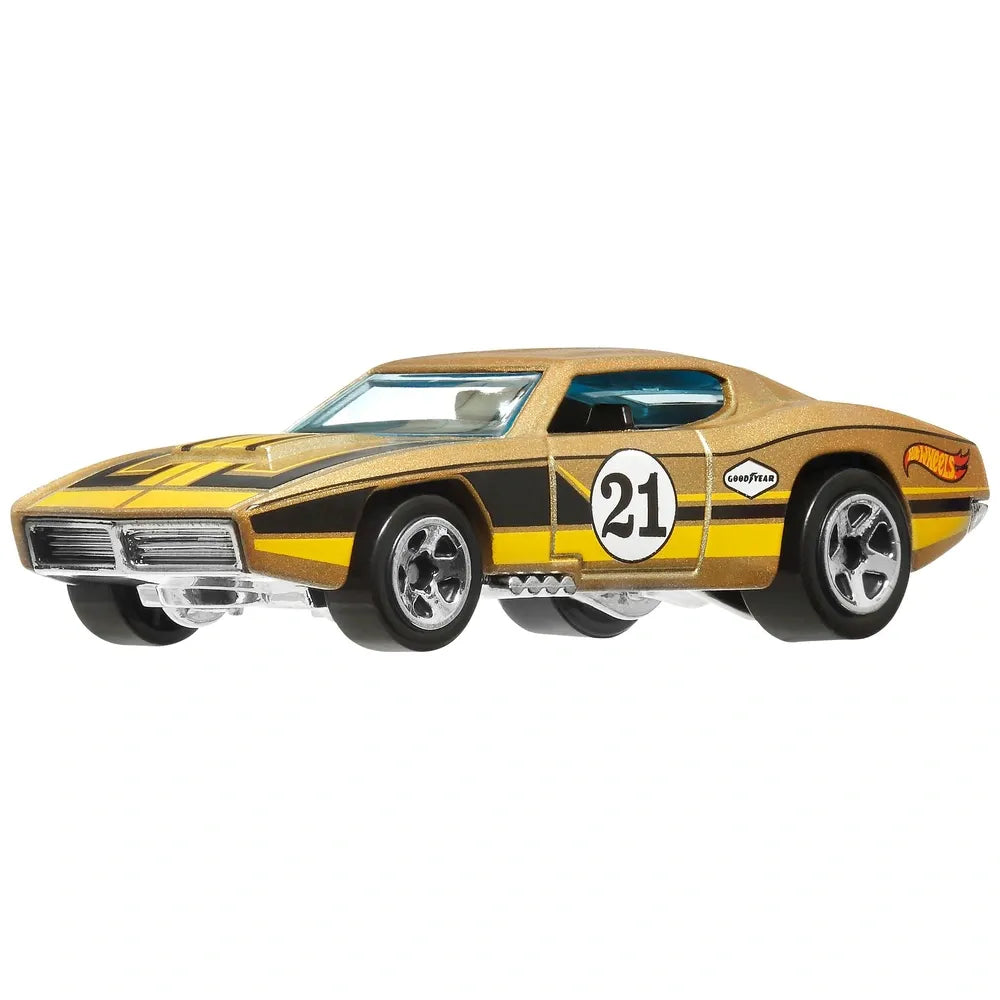 Hot Wheels Monster Trucks Trophy Champions 1:64 Die-Cast 11 Car Set