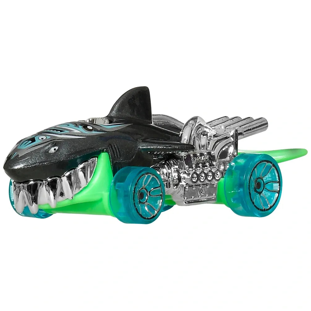 Hot Wheels Monster Trucks Sharks vs Dinos 1:64 Die-Cast Cars Multipack