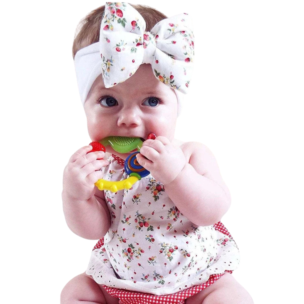 Nuby Wacky Silicone Baby Teether Ring Soft Chew Toy and Soother for Infants Aged 3m+ New
