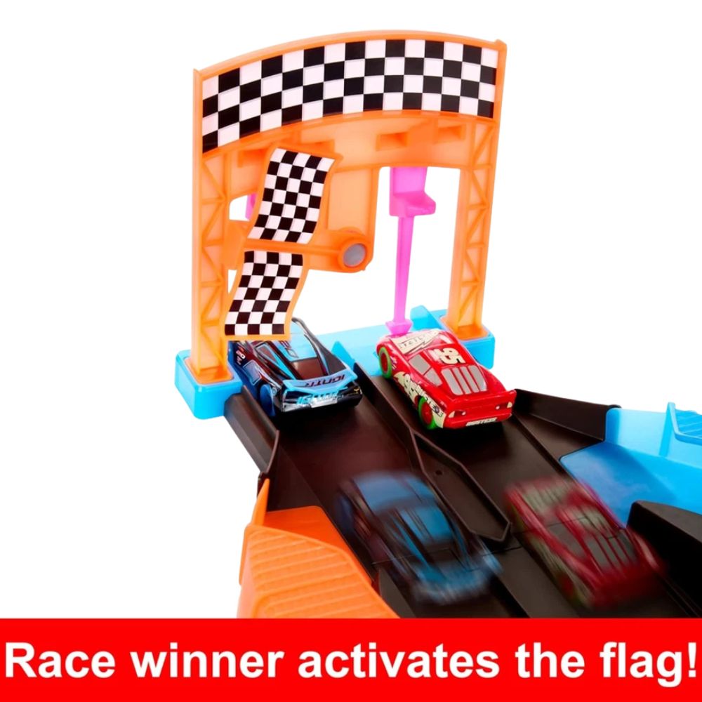 Disney Pixar Cars Glow Racers Launch Criss-Cross Playset with 2 Cars Lightning McQueen