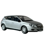 Welly Lancia Delta Silver Diecast Model Car Toy 1:43 Scale Italian Classic Family Car Collectible