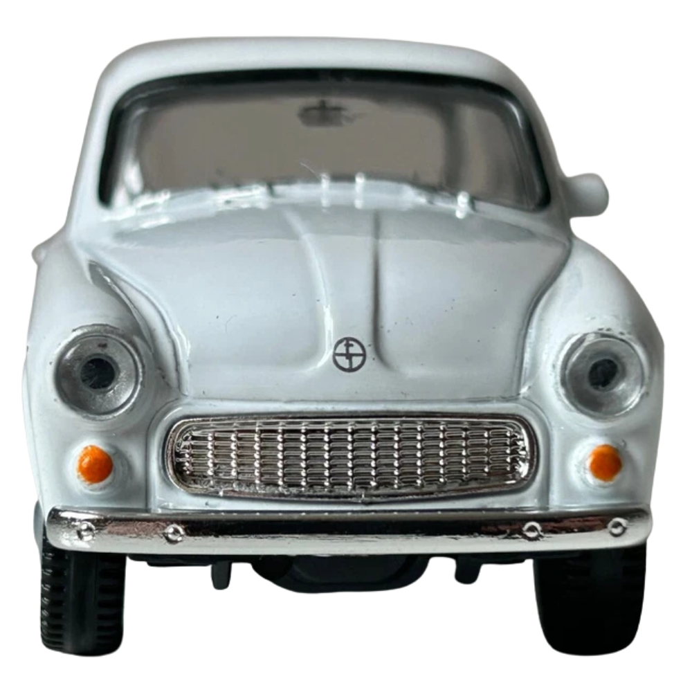 Welly Syrena 105 White Polish Classic Car 1:43 Scale Diecast Model Toy