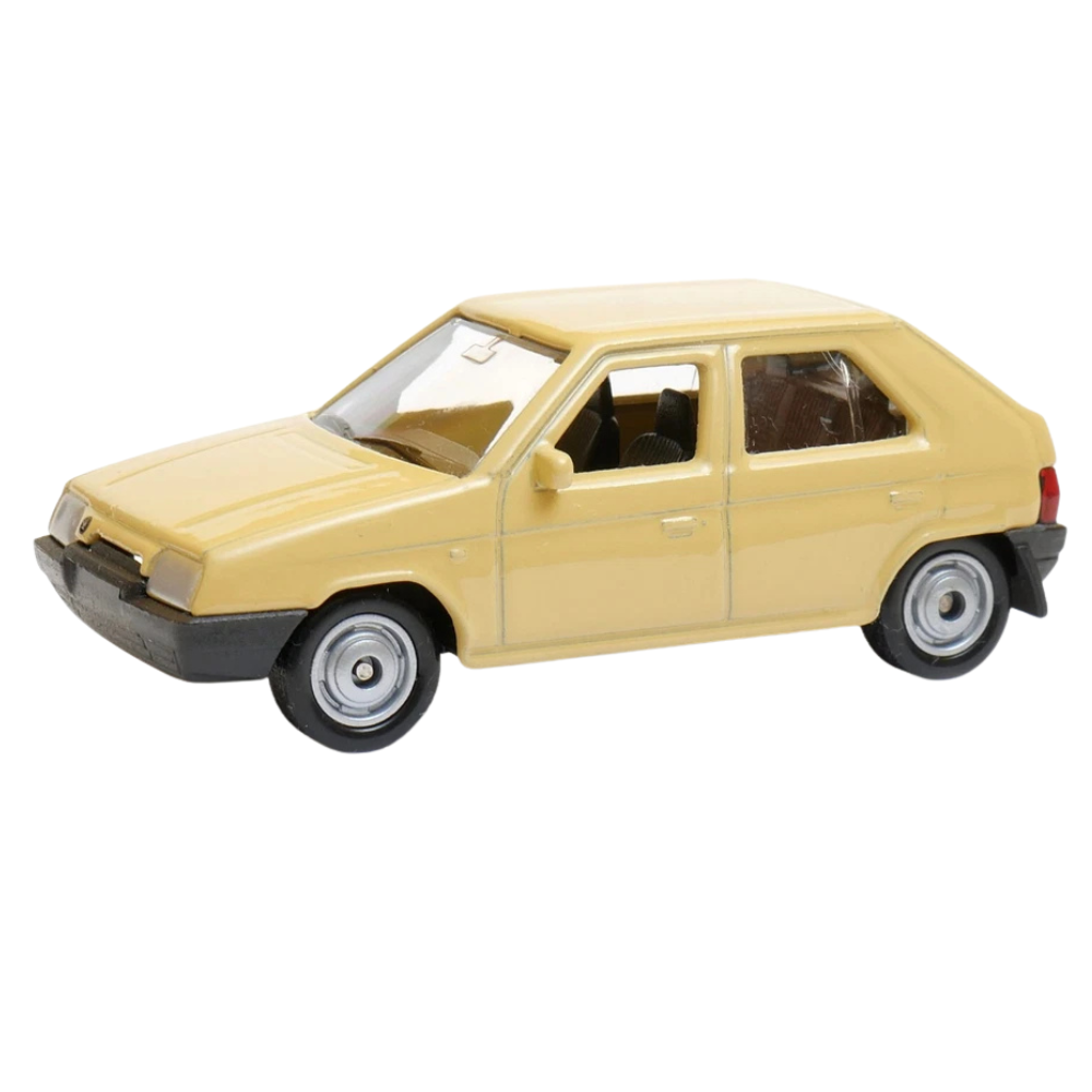 Welly Skoda 100, Favorit & Octavia 1:60 Scale Diecast Czech Car Model Toy