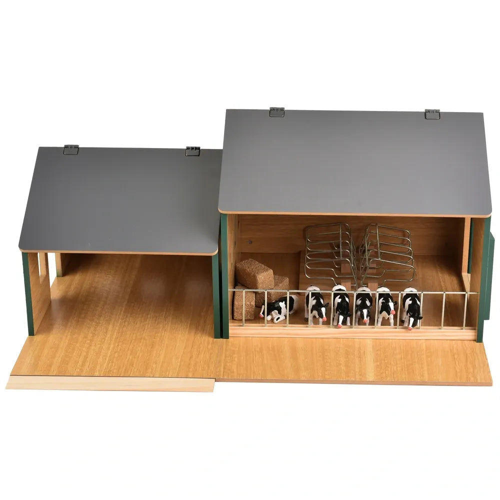 1:32 Scale Wooden Farm Shed Playset