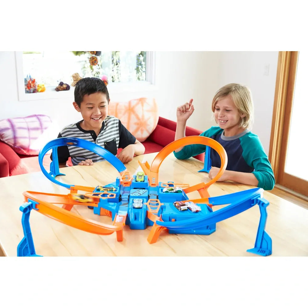 Hot Wheels Criss-Cross Crash Action Playset