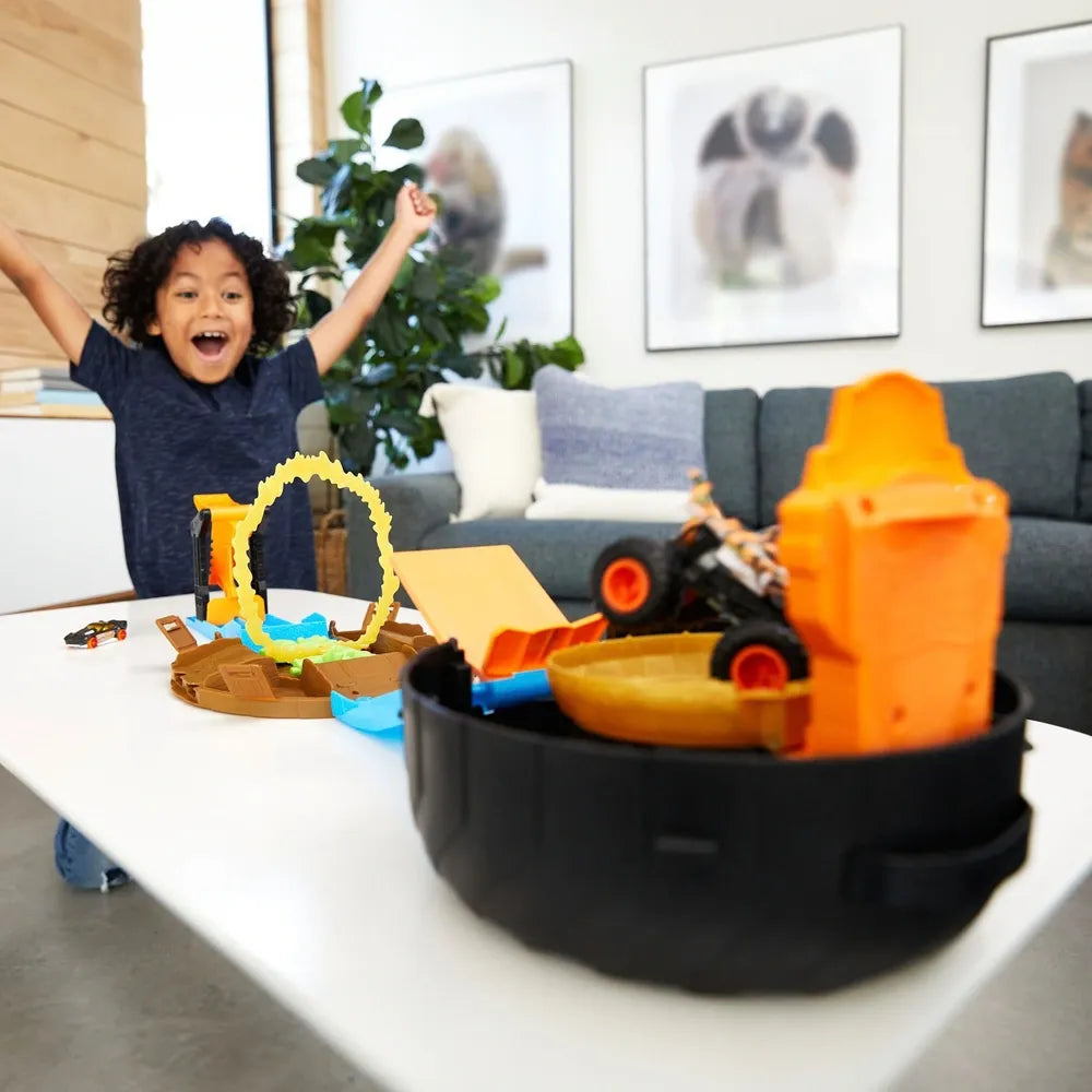 Hot Wheels Monster Trucks Stunt Tire Action Playset