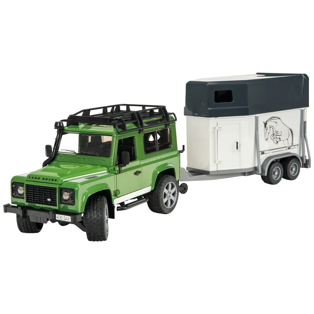 Bruder 1:16 Scale Land Rover Defender with Horse Trailer
