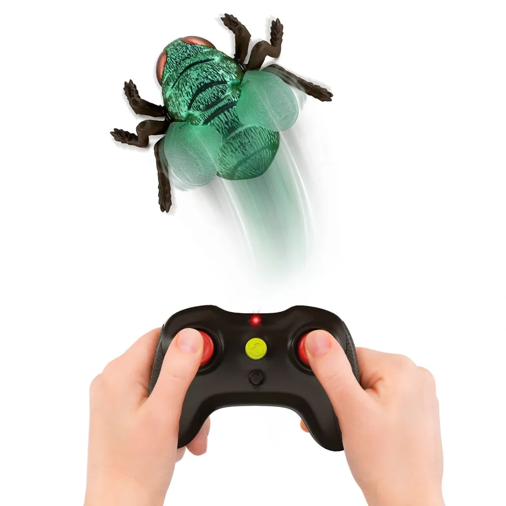 Terra Battat Remote Control Wall-Climbing Fly