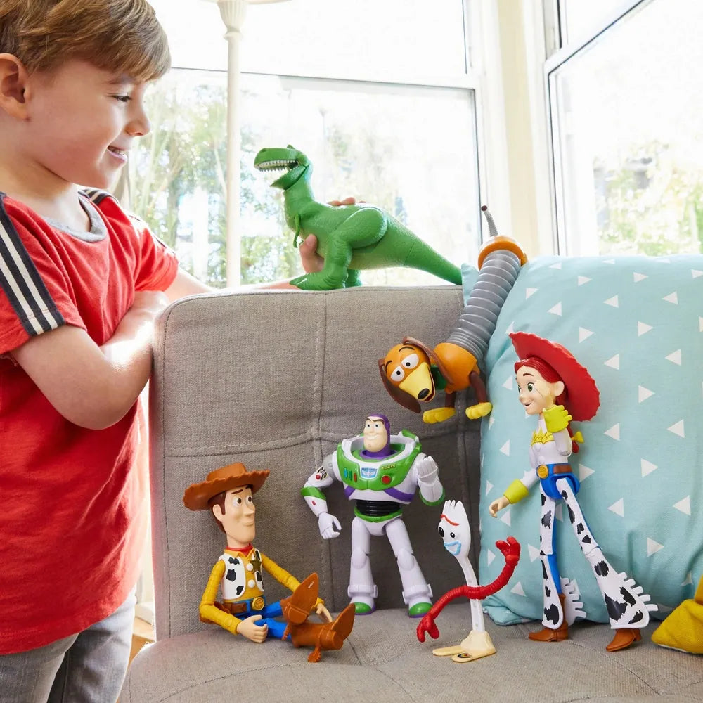 Disney Toy Story RV Friends 6-Pack Action Figure Set